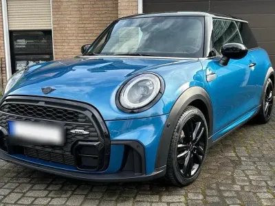 Usata Mini John Cooper Works 136 CV (100 kW) 2021 Blu Utilitaria