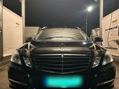 gebraucht Mercedes E220 