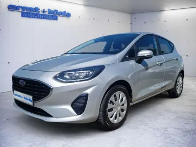 Gebraucht Ford Fiesta Cool & Connect 101 PS (74 kW) 2023 Moondust silver (metallic) Kleinwagen