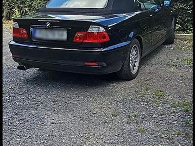 Gebraucht BMW 318 Cabriolet 150 PS (110 kW) 2006 Schwarz Cabrio