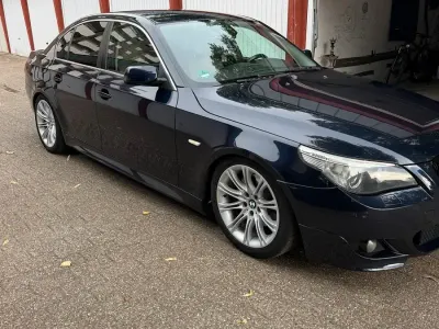 Gebraucht BMW 530 231 PS (169 kW) 2005 Andere farben Limousine