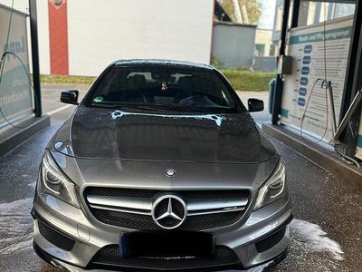 Mercedes CLA45 AMG