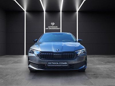 Grau Gebraucht 2024 Skoda Octavia SportLine Kombi | 34.790 € (Teuer)