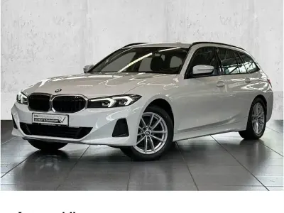 Usata BMW 318 Shadowline 156 CV (114 kW) 2022 Bianco Station wagon