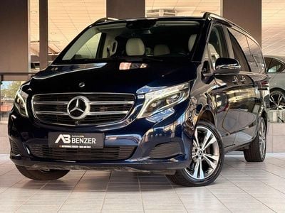 Gebraucht Mercedes V250 Avantgarde 190 PS (139 kW) 2019 Blau Van / Kleinbus