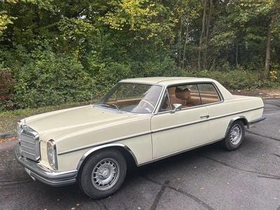 Gebraucht Mercedes W114 150 PS (110 kW) 1970 Beige Coupé