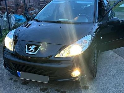 Gebraucht Peugeot 206+ 60 PS (44 kW) 2009 Schwarz Kleinwagen