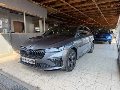 Gebraucht Skoda Scala Monte Carlo 116 PS (85 kW) 2025 Graphitegrau metallic Kleinwagen