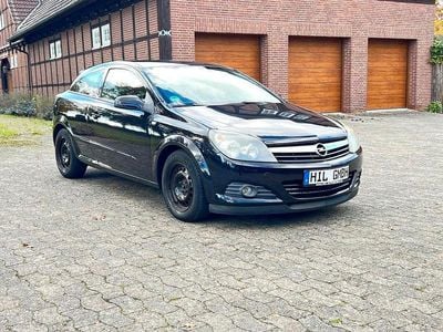 Opel Astra GTC