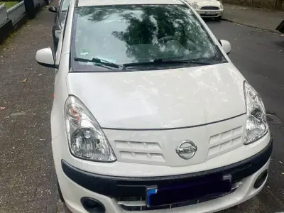 Gebraucht Nissan Pixo Acenta 68 PS (50 kW) 2009 Weiß Kleinwagen