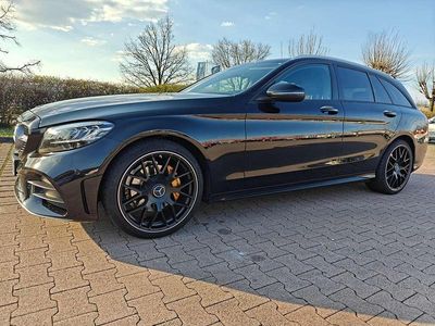 Schwarz Gebraucht 2018 Mercedes C200 AMG line Kombi | 26.800 € (Teuer)