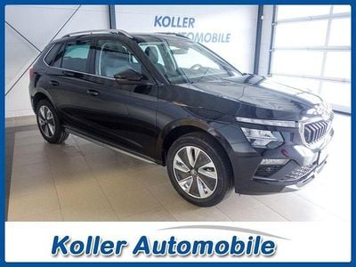 Neu Skoda Kamiq Selection 150 PS (110 kW) 2026 Black magic perleffekt SUV