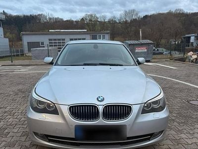 Gebraucht BMW 525 197 PS (144 kW) 2007 Silber Kombi