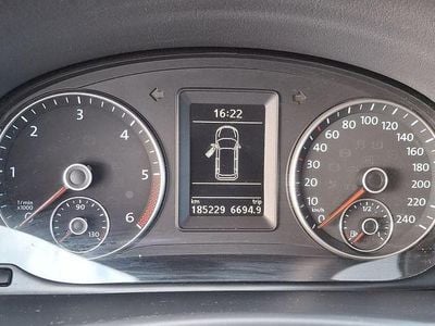 Gebraucht VW Touran 105 PS (77 kW) 2012 Blau Van / Kleinbus