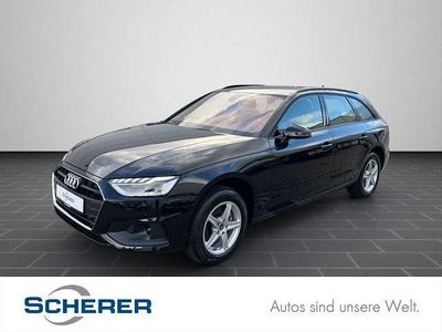 Mythosschwarz metallic (metallic) Gebraucht 2024 Audi A4 Ambiente Kombi | 33.800 € (Etwas zu teuer)