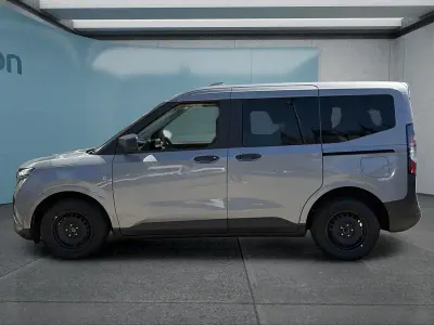 Neu Ford Tourneo Courier 125 PS (91 kW) 2026 Silber Van / Kleinbus