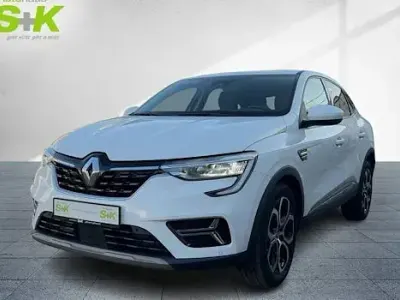 Second-hand Renault Arkana Techno 140 CP (102 kW) 2023 Alb SUV