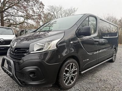Gebraucht Renault Trafic 140 PS (102 kW) 2016 Schwarz Van / Kleinbus
