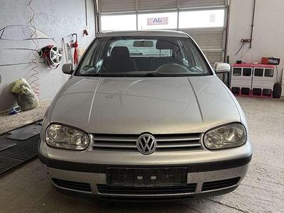 Gebraucht 2002 VW Golf IV Limousine | 1.300 € (Etwas zu teuer)