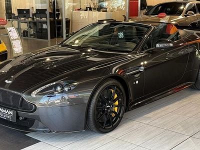 Aston Martin V12 Vantage