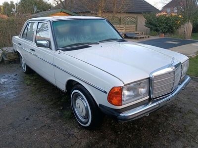 gebraucht Mercedes 200 w123, Schiebedach, Schalter, läuft