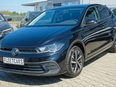 Gebraucht VW Polo Life 95 PS (69 kW) 2022 Schwarz Kleinwagen