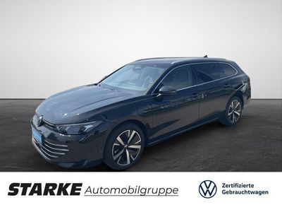 Gebraucht VW Passat Business 204 PS (150 kW) 2024 Oyster silver metallic Kombi