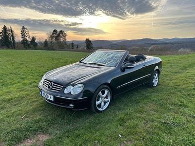 Gebraucht Mercedes CLK200 Avantgarde 163 PS (119 kW) 2004 Schwarz Cabrio