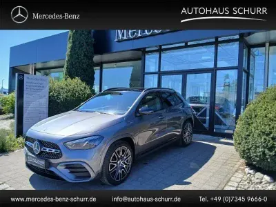Usata Mercedes GLA200 AMG line 163 CV (119 kW) 2026 Grigio SUV