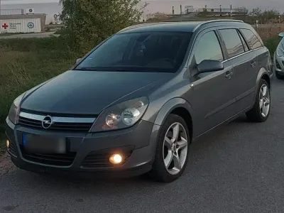 Gebraucht Opel Astra 120 PS (88 kW) 2007 Grau Kombi