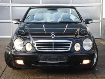 Schwarz Gebraucht 2002 Mercedes CLK200 Avantgarde Cabrio | 5.950 € (Teuer)