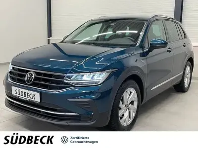 Gebraucht VW Tiguan Active 150 PS (110 kW) 2021 Nightshade blue metallic SUV