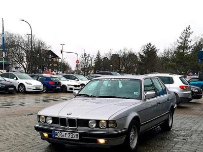 Beige Gebraucht 1990 BMW 730 Limousine | 7.300 €