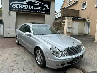 Second-hand Mercedes E200