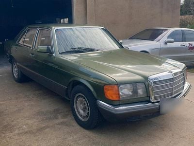 Usado Mercedes 380 1982 Verde Sedan