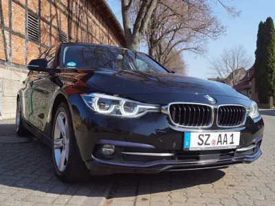Gebraucht BMW 320 Sport Line 190 PS (139 kW) 2015 Schwarz Kombi