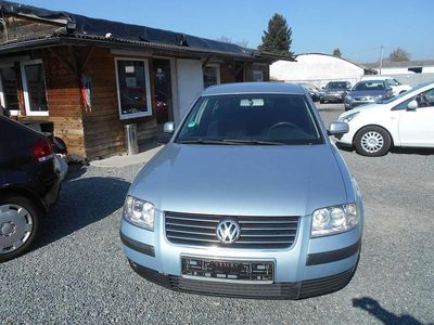 Usata VW Passat 116 CV (85 kW) 2003 Argento Berlina