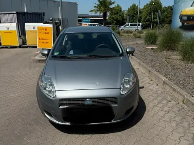 Gebraucht Fiat Punto 77 PS (56 kW) 2007 Grau Kleinwagen