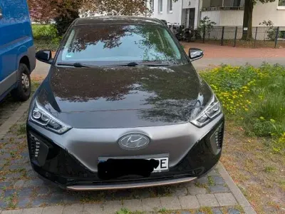 Brugt Hyundai Ioniq Premium 88 kW (120 HK) 2019 Sort Hatchback