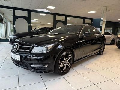 Gebraucht Mercedes C180 AMG line 156 PS (114 kW) 2015 Schwarz  unilack Coupé