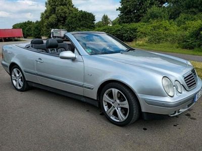 Mercedes CLK320