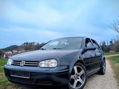 Gebraucht VW Golf IV Edition 90 PS (66 kW) 2001 Grau Limousine