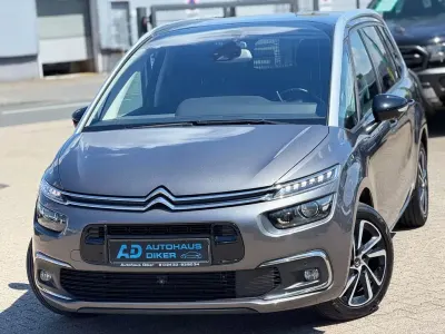 Gebraucht Citroën C4 SpaceTourer Shine 163 PS (119 kW) 2021 Grau Van / Kleinbus