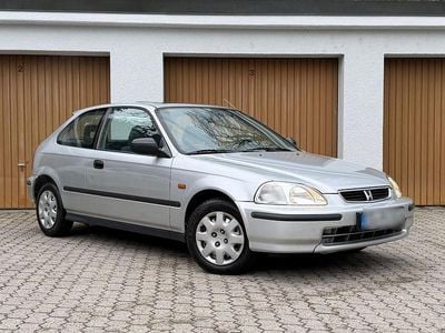 Second-hand Honda Civic 90 CP (66 kW) 1998 Argintiu Coupe