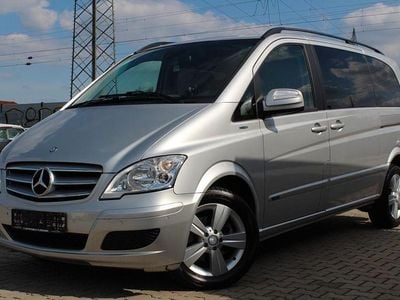 Usata Mercedes Viano 163 CV (119 kW) 2012 Argento Monovolume