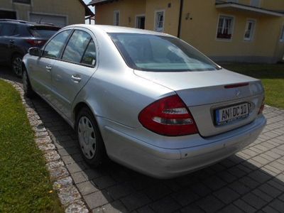Mercedes E220
