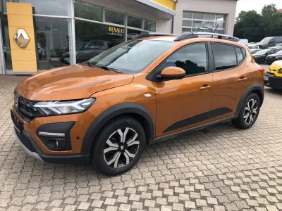Gebraucht Dacia Sandero Stepway 91 PS (66 kW) 2021 Orange SUV