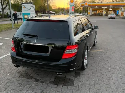 Gebraucht Mercedes C350 AMG line 231 PS (169 kW) 2010 Schwarz Kombi