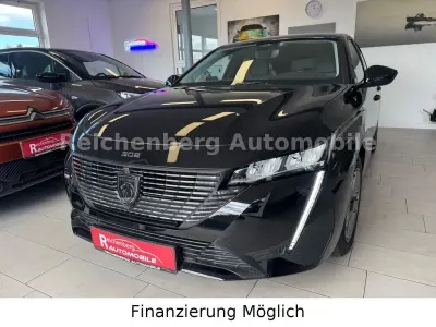 Gebraucht Peugeot 308 SW Allure 131 PS (96 kW) 2024 Schwarz Kombi