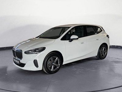 Gebraucht BMW 220 Active Tourer 156 PS (114 kW) 2025 Weiß Van / Kleinbus